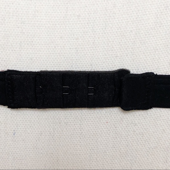 VICTORIA’S SECRET Black Lace Halter Bralette - Picture 11 of 14